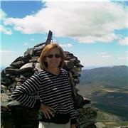 licenciada en Filologia Hispanica imparte clases individuales de Lengua a allumnos de ESO y Bachiillerato